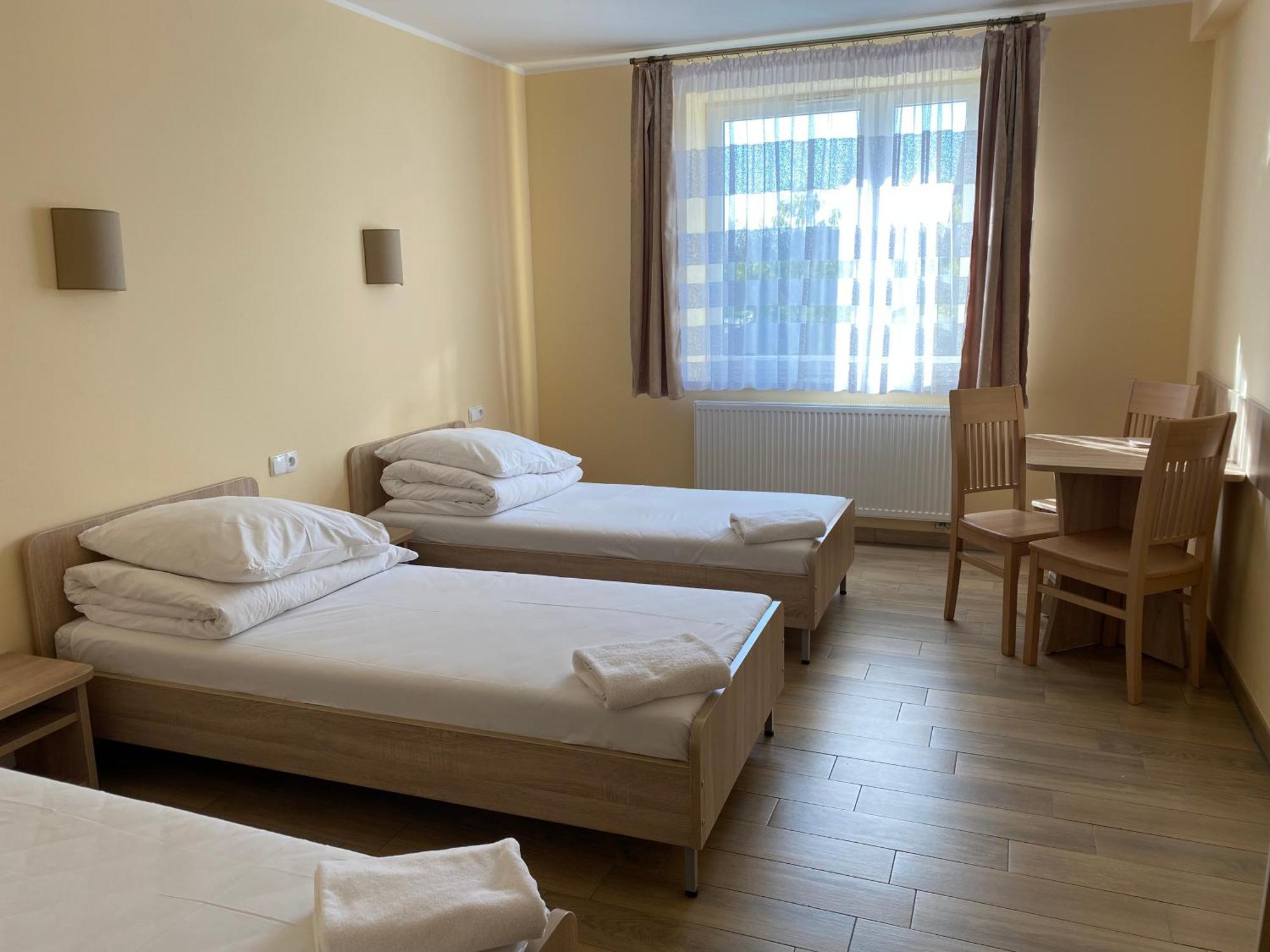 Hotel Dom Pielgrzyma Betlejem Licheń Exterior foto